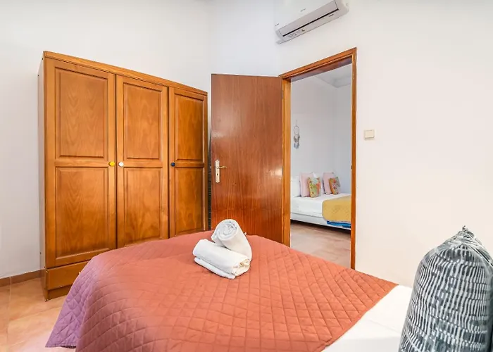 Ria House Дом отдыха Алвор